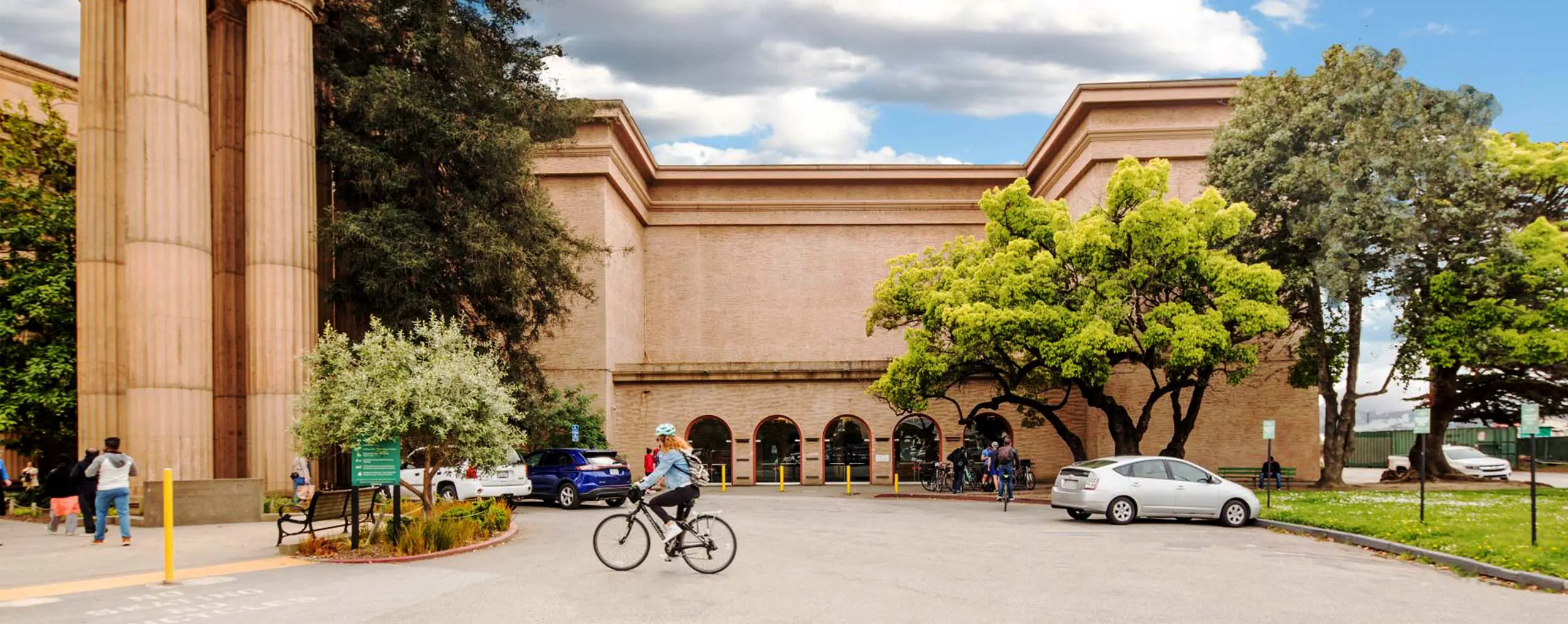 San Francisco Event Venue, Palace of Fine Arts, Exterior, Day