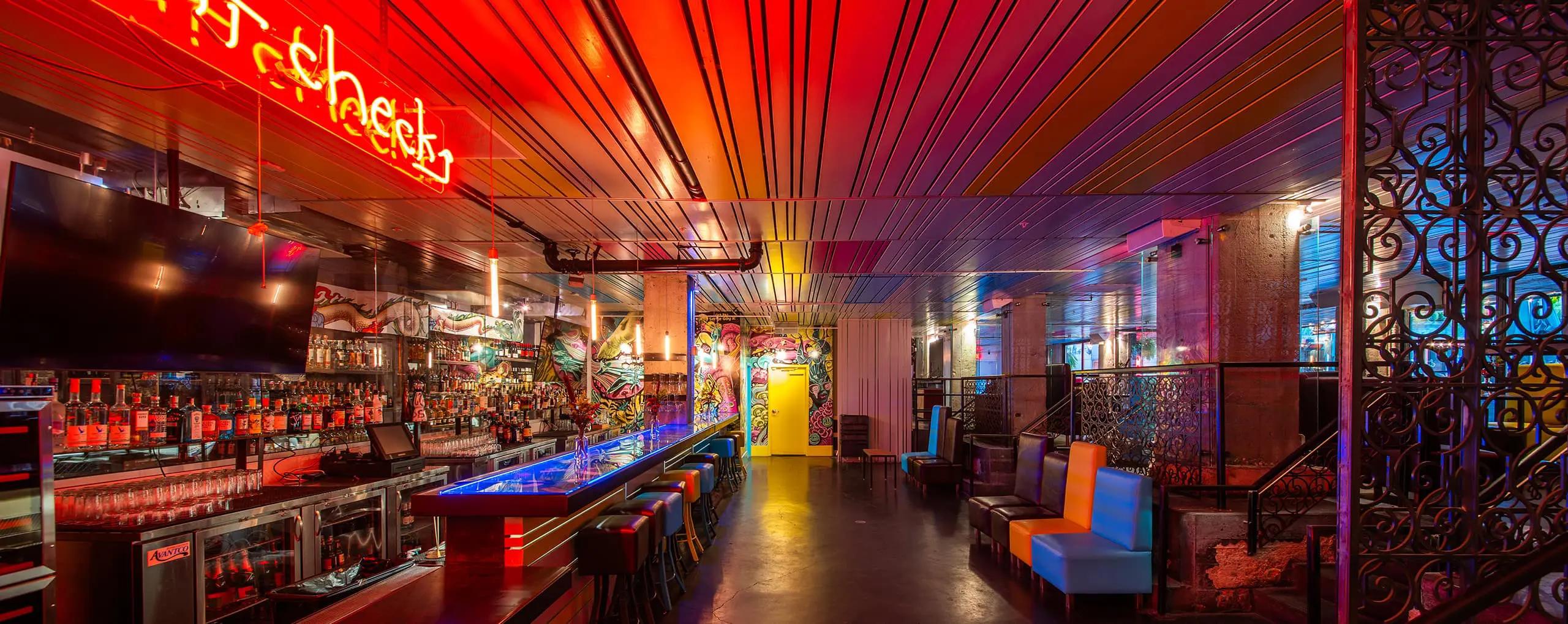 San Francisco Event Venue 620 Jones Interior Bar Day