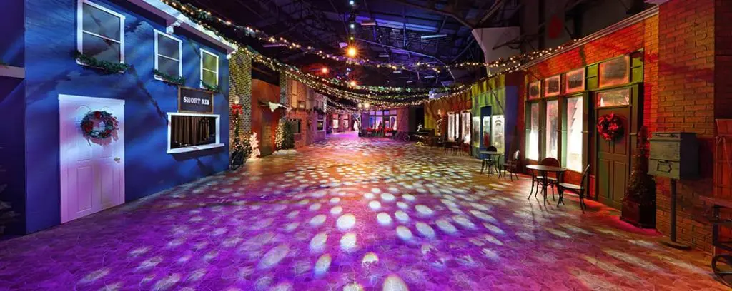 2025 Company Holiday Party Ideas: Immersive