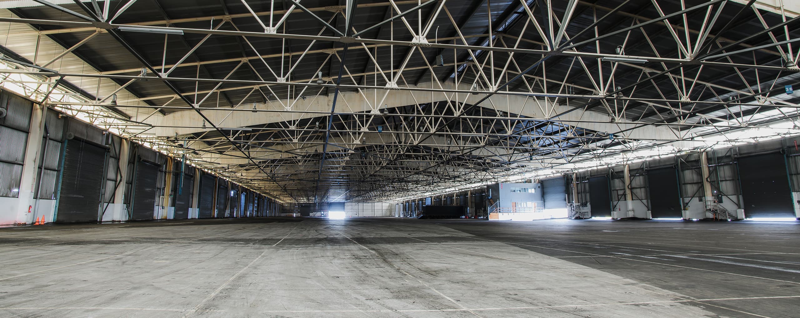 San Francisco Pier 80 - Shed A Interior Empty Day