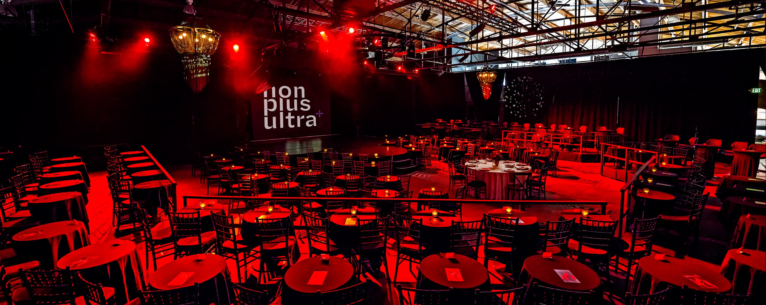 Denver<br />
Event Venue<br />
The Arch<br />
Interior<br />
Event<br />
Day